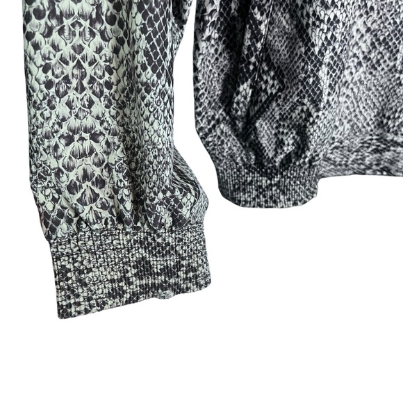 Sunderland Women’s Leopard Long Sleeve High Neck Cinched Bottom WindBreaker sz S - Picture 7 of 10